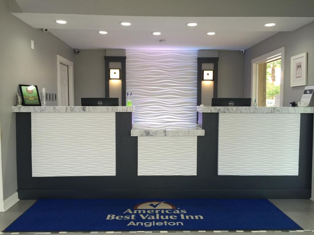 Americas Best Value Inn Angleton Intérieur photo